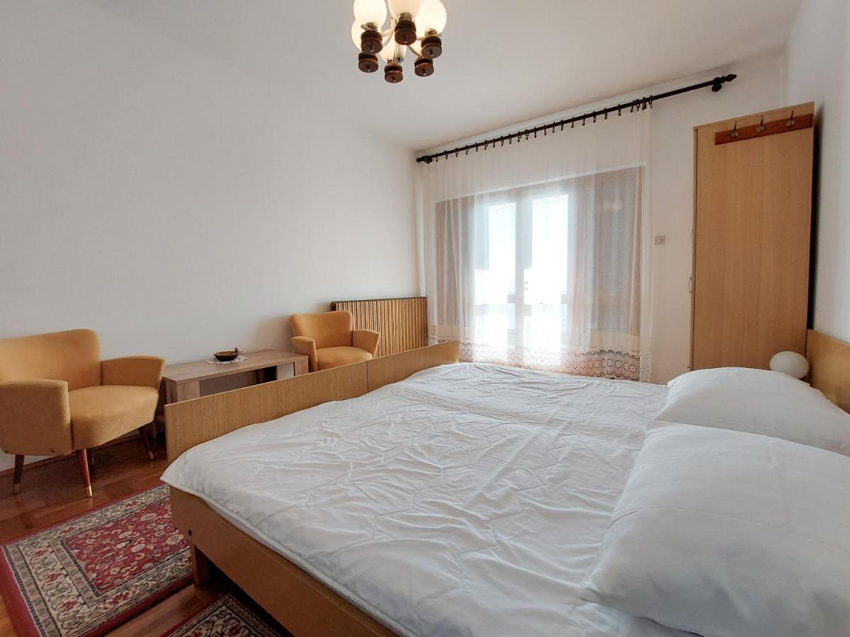 Apartments Vukovic Dramalj Ngoại thất bức ảnh