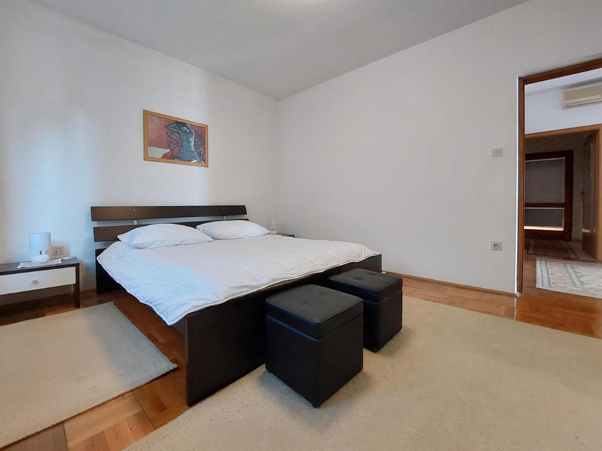 Apartments Vukovic Dramalj Ngoại thất bức ảnh